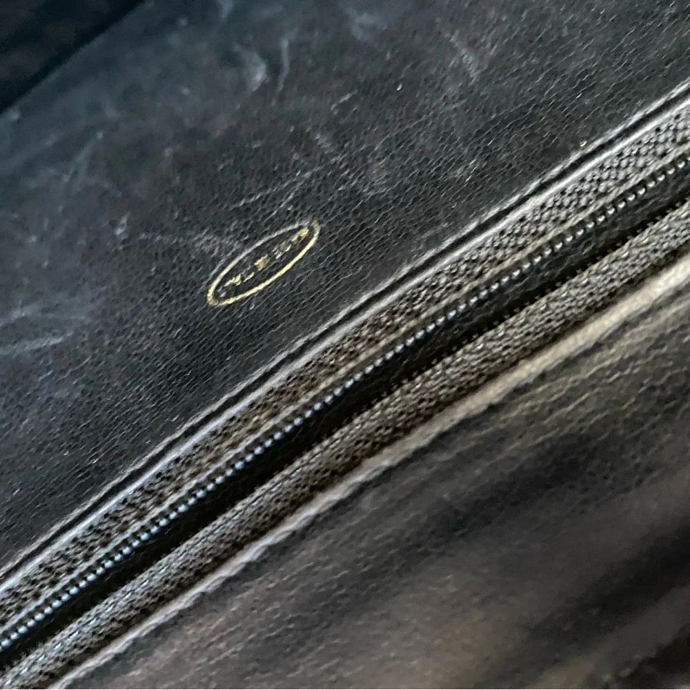 Vintage Chanel bag! - Picture 6 of 16
